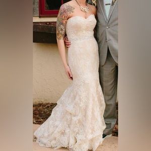 Monique Lhuillier Ameleie Alencon Fit & Flare with sweetheart neckline